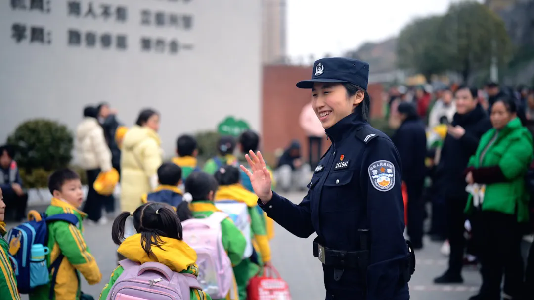 人民公安报：接过您的接力棒守护万家安宁